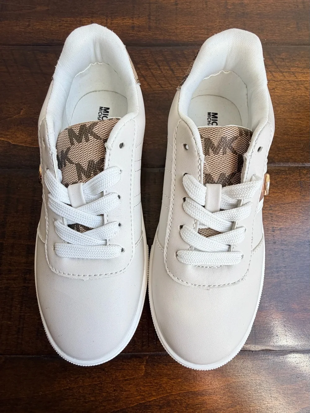 Michael Kors Girl’s White Beige Brown Logo Comfort Lace Up Sneakers Size